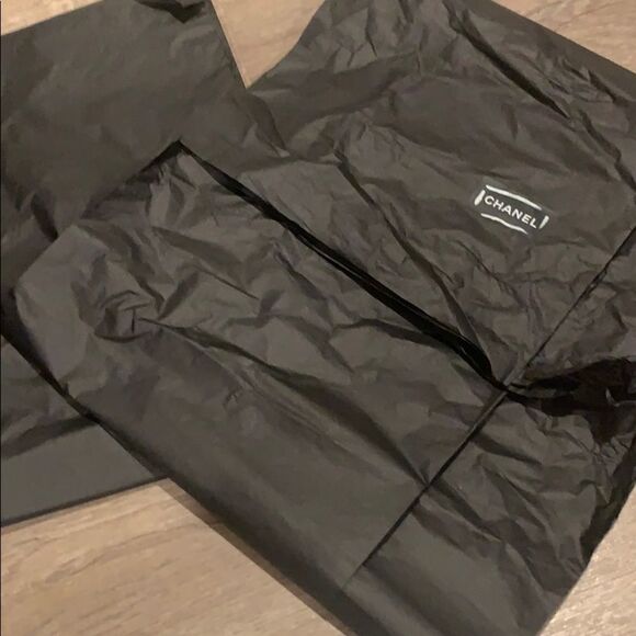 Chanel hardboard box bundle - Picture 4 of 8